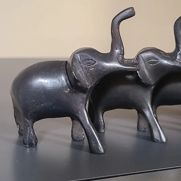 Elephant Metal Card Holders Photo Display Figure Business Card Dining Animal Set - Picture 2 of 4